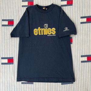 etnies polo shirt